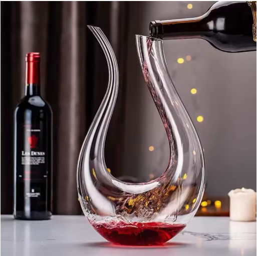 Luxe crystal wine carafe with elegant U-shaped design and 1500ml capacity.